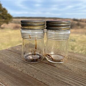 Lot of 2 Vintage Folgers Coffee Crystals Glass Jar 3” Tall Collectible Red Lid